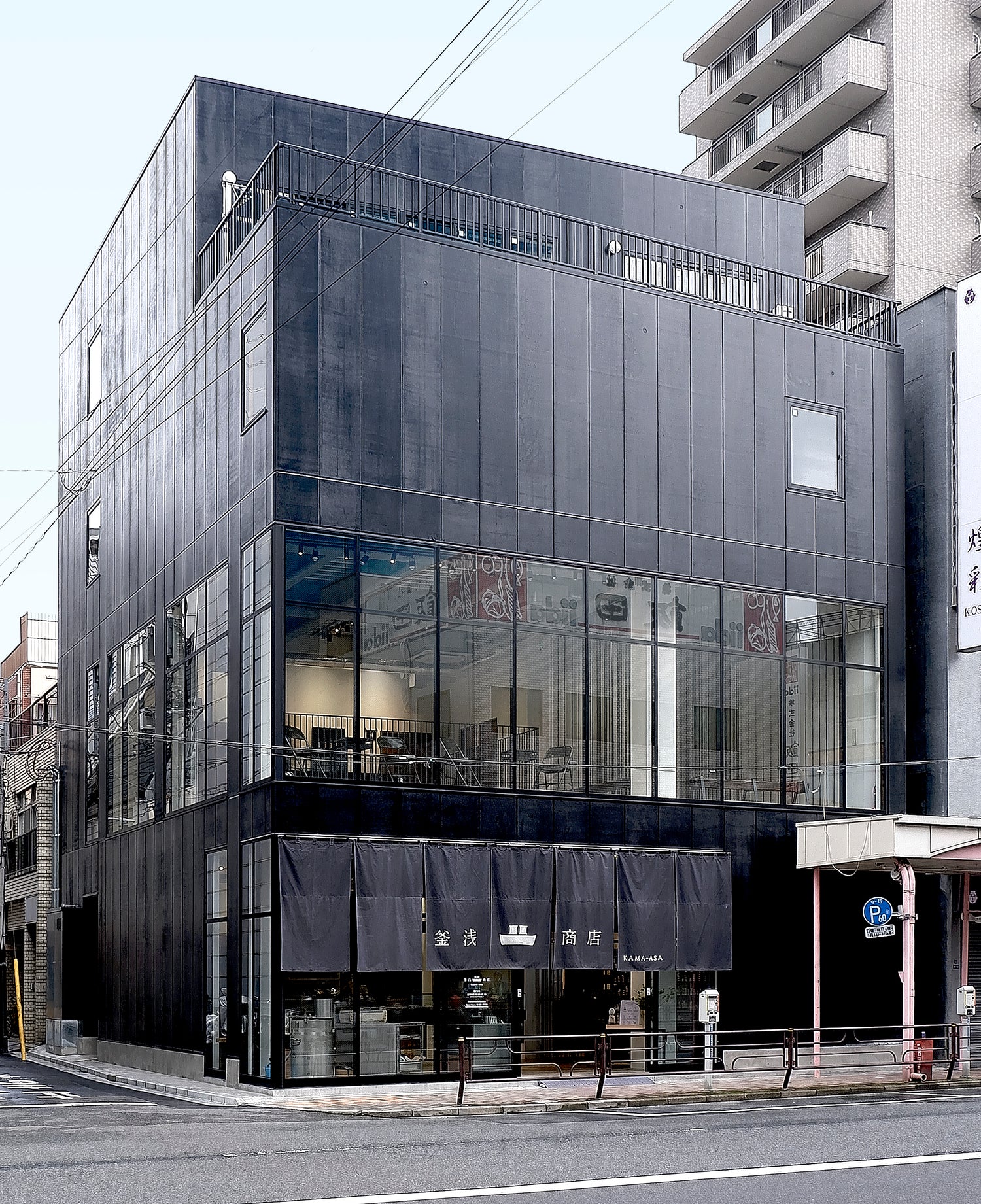 合羽橋の新たなランドマークを目指す 創業112年を迎える合羽橋「釜浅商店」の建替新築ビルが完成 2020年8月7日[金] リニューアルオープン