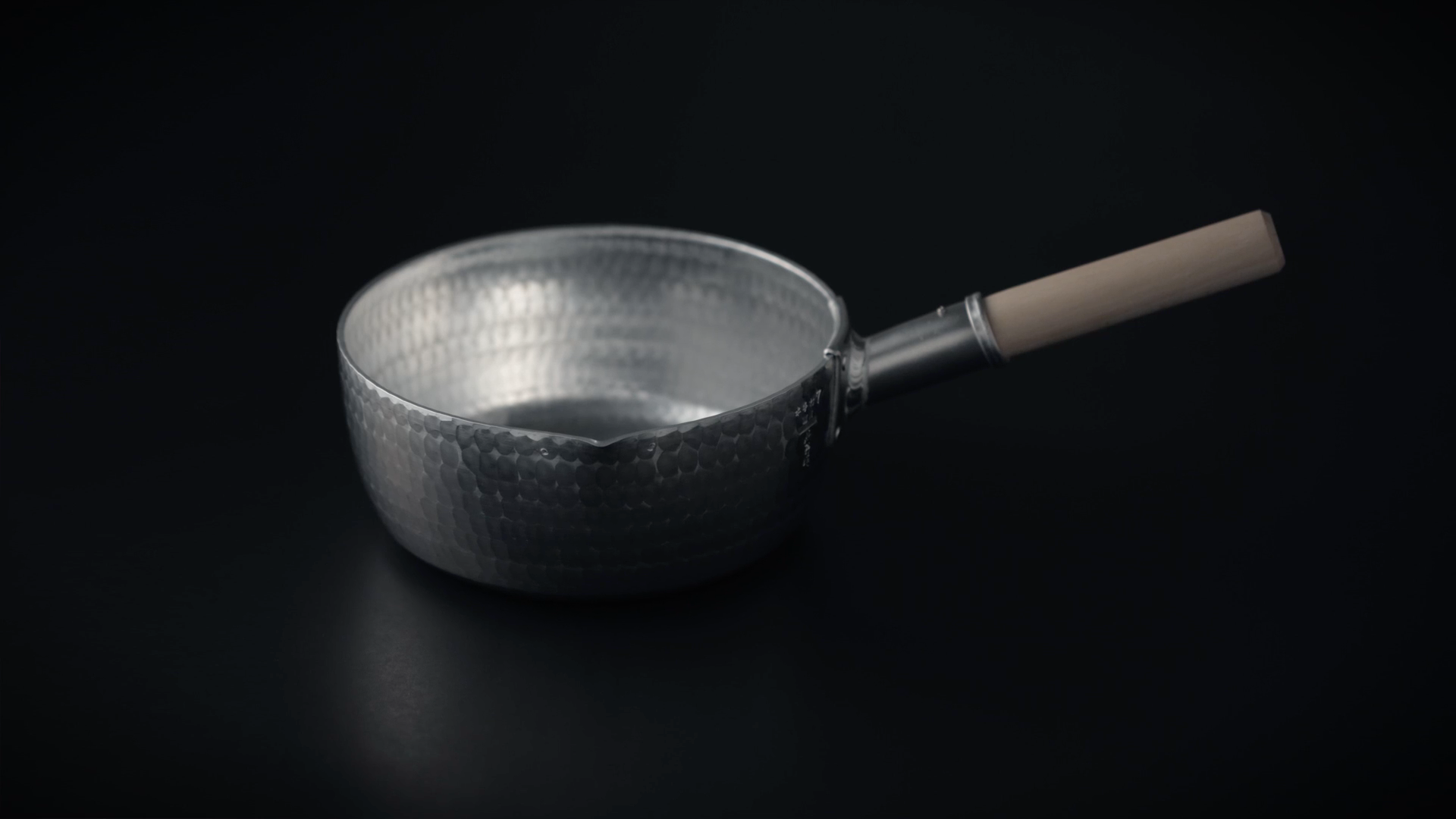 つくる人のはなし #04 姫野作.【本手打アルミ行平鍋】