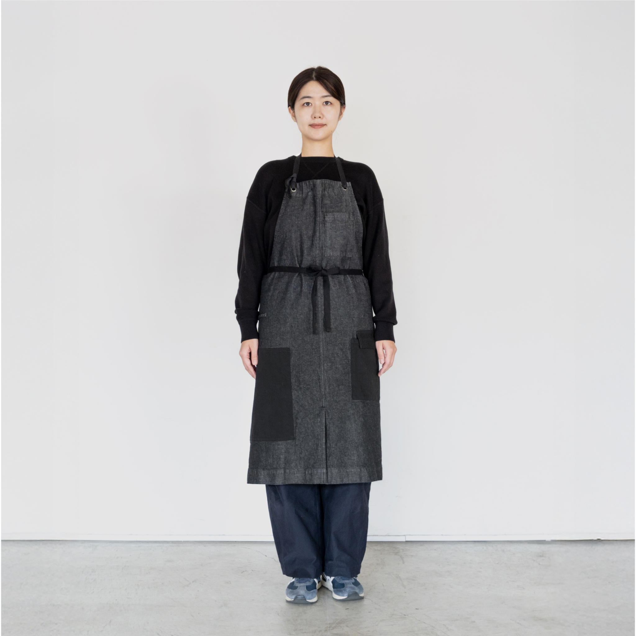 KAMA-ASA's denim apron for sharpener