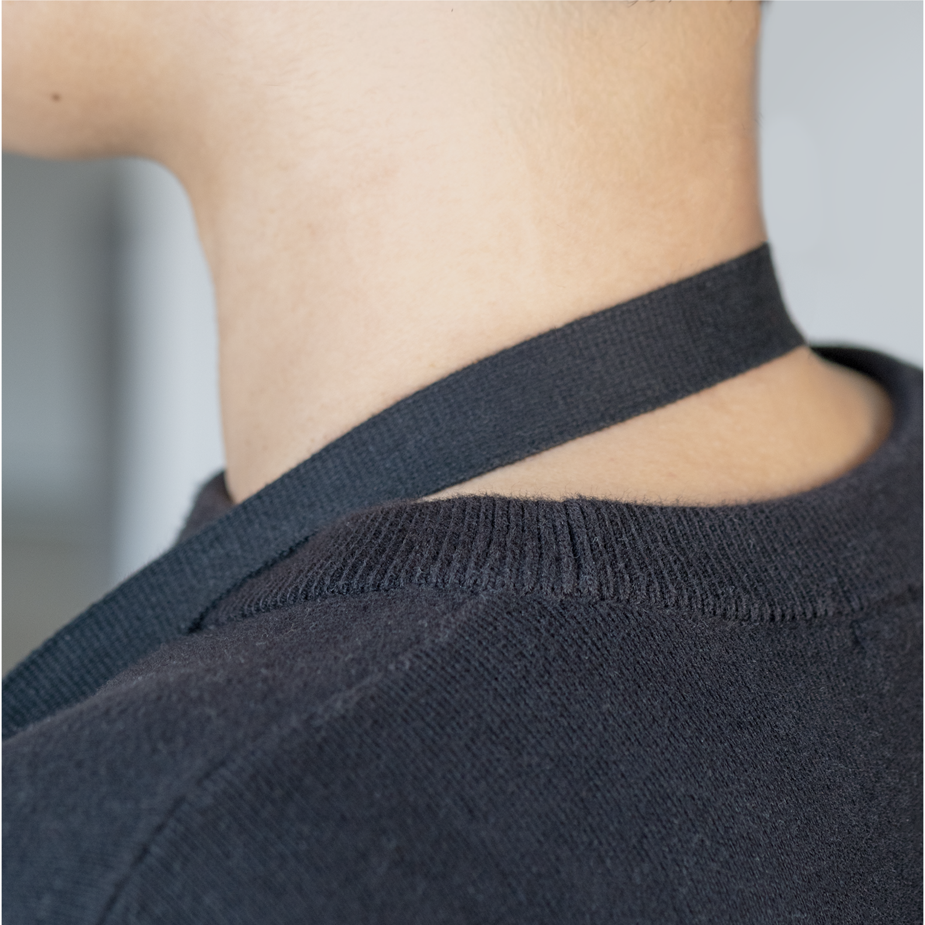 KAMA-ASA's denim apron for sharpener